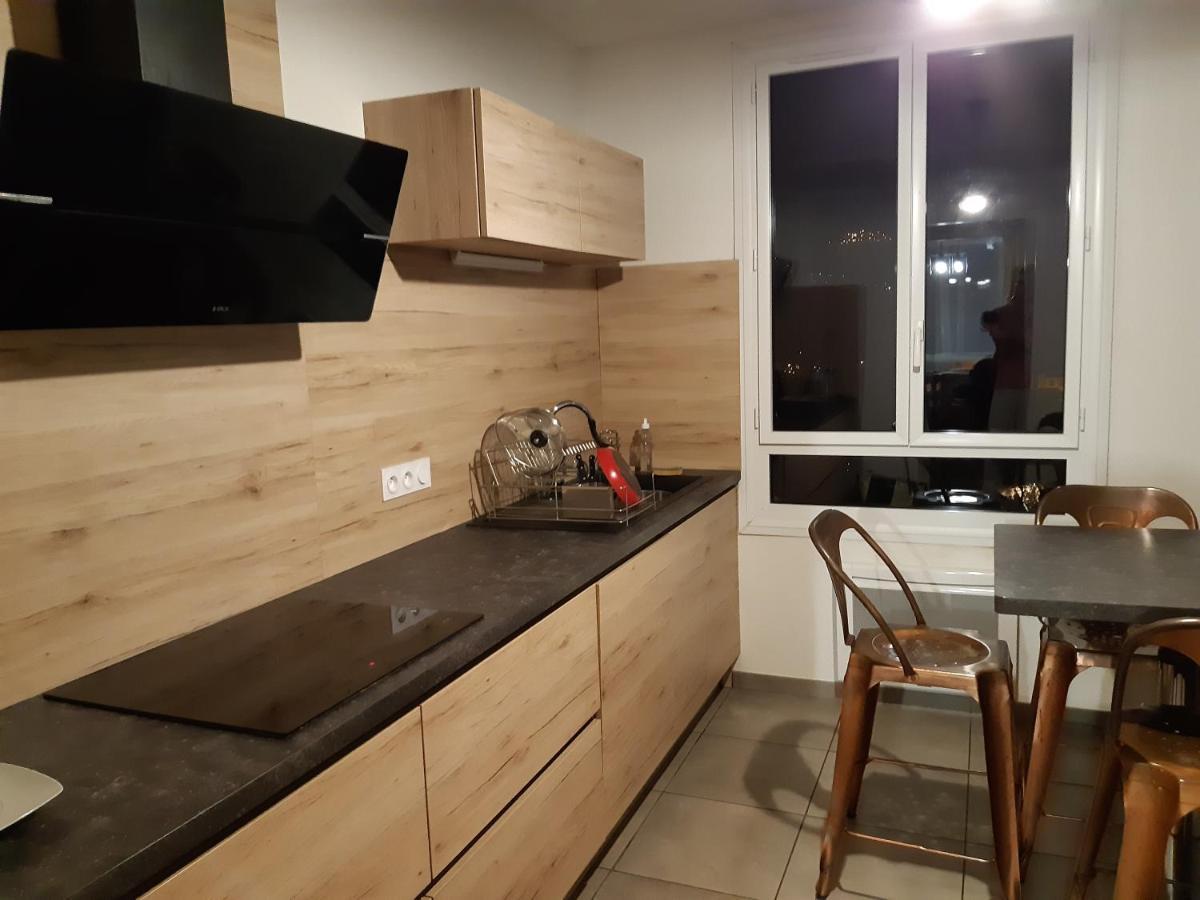 Chalet Du Doumet - Appart Luz Centre - Parking Et Garage Individuel Ferme - Draps Et Serviettes Inclus 뤼생소베르 외부 사진