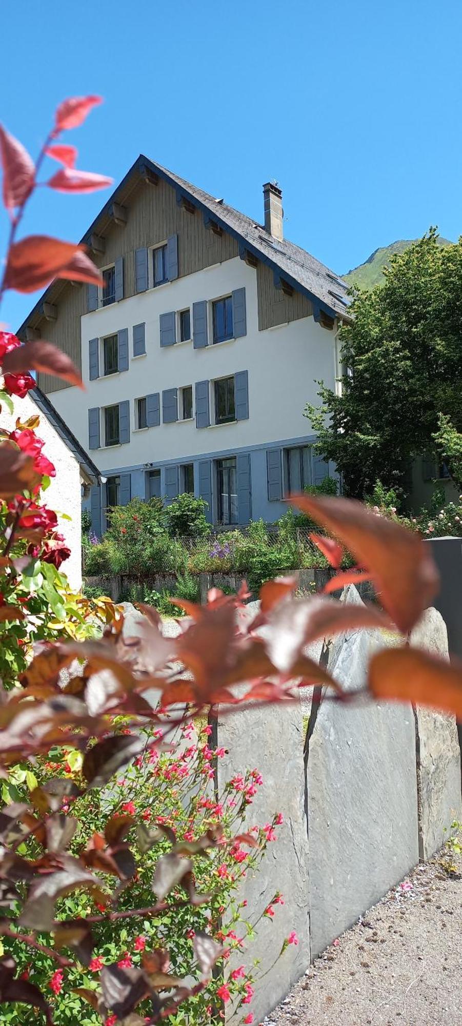 Chalet Du Doumet - Appart Luz Centre - Parking Et Garage Individuel Ferme - Draps Et Serviettes Inclus 뤼생소베르 외부 사진