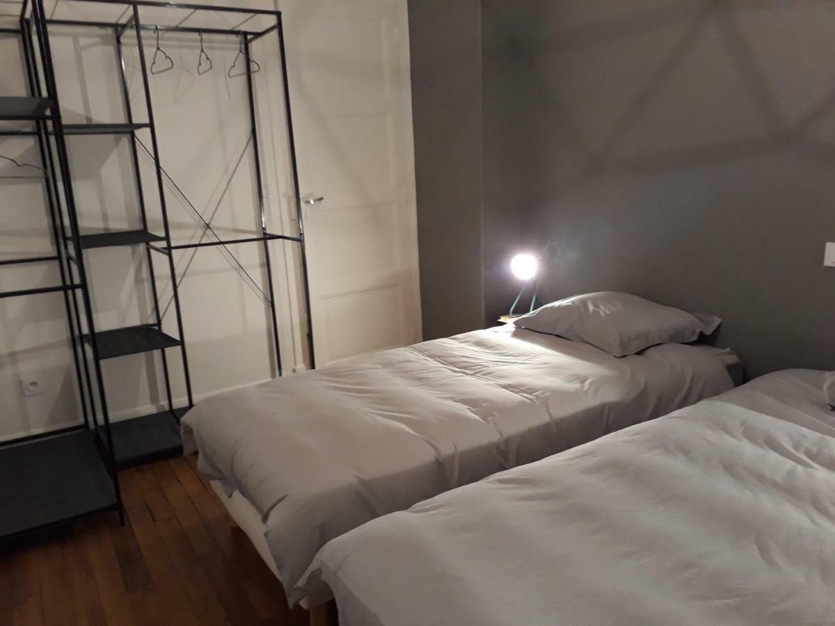 Chalet Du Doumet - Appart Luz Centre - Parking Et Garage Individuel Ferme - Draps Et Serviettes Inclus 뤼생소베르 외부 사진